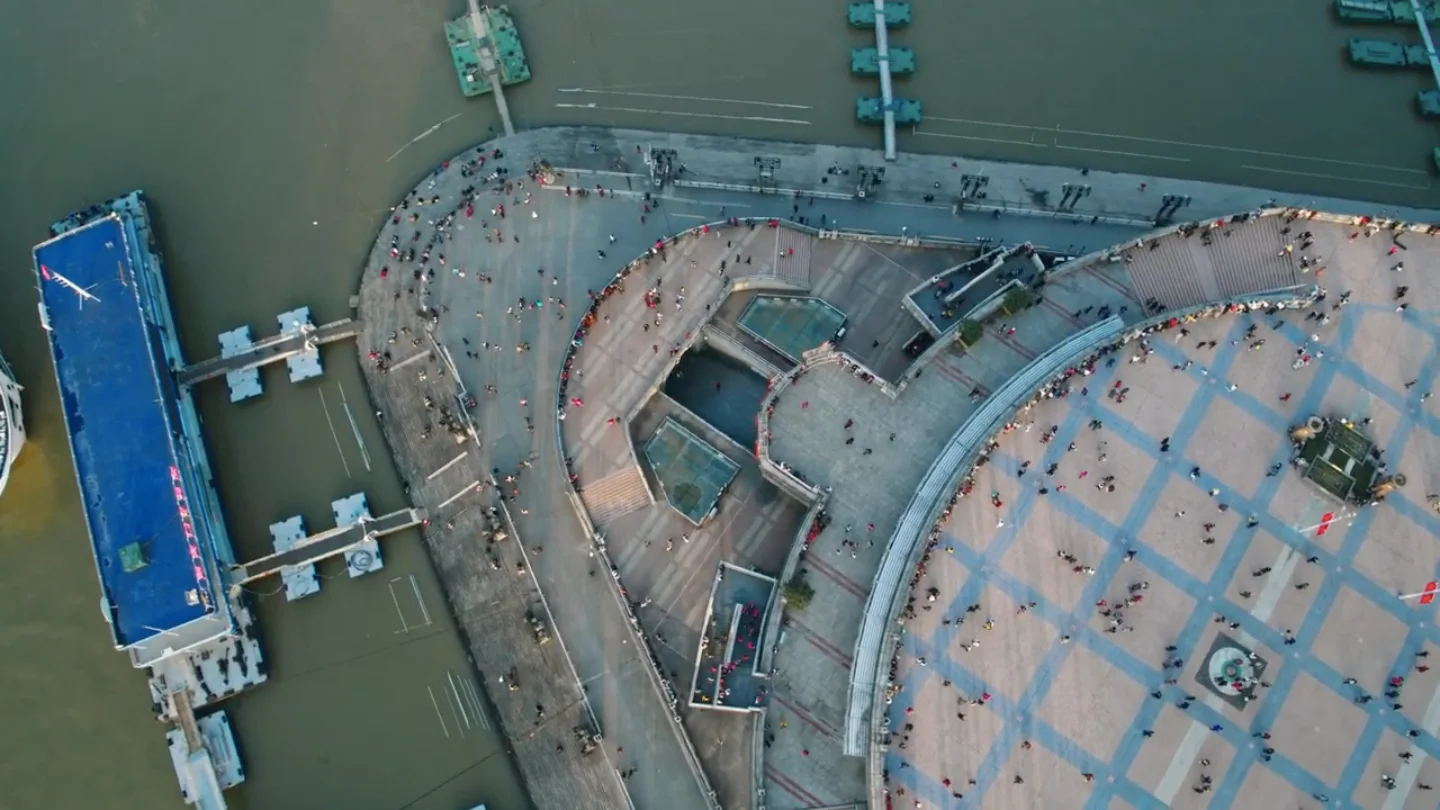 A City Sets Sail — still 24